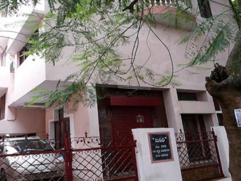 Snoozotel Bangalore Extérieur photo